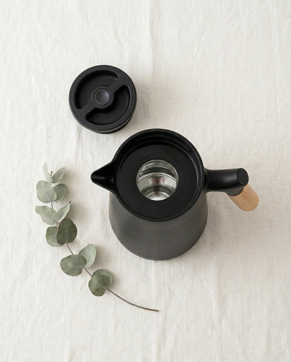 Insulated Glass-Lined Carafe | Wooden Handle – 1 L