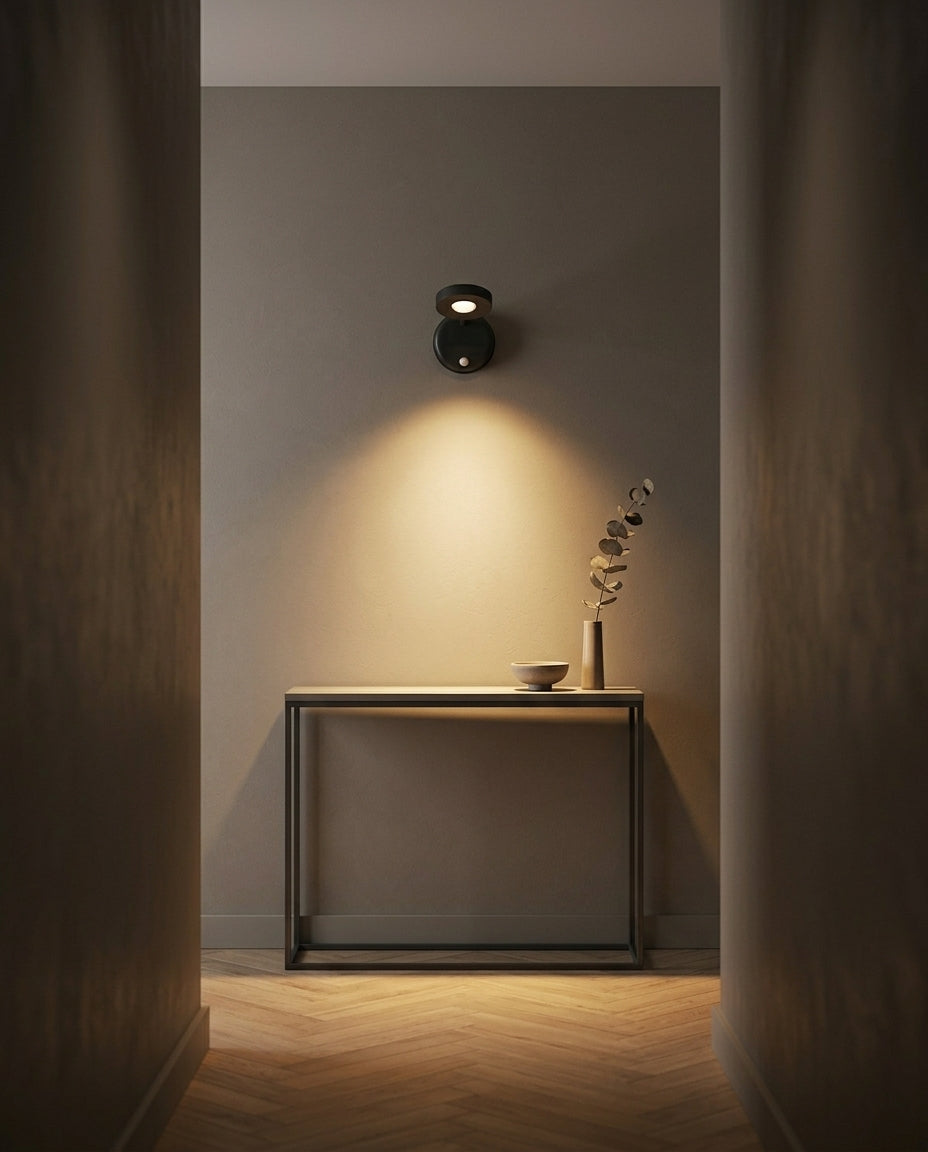 Wireless LED Spotlight with Motion Sensor | LumaSwivel 360