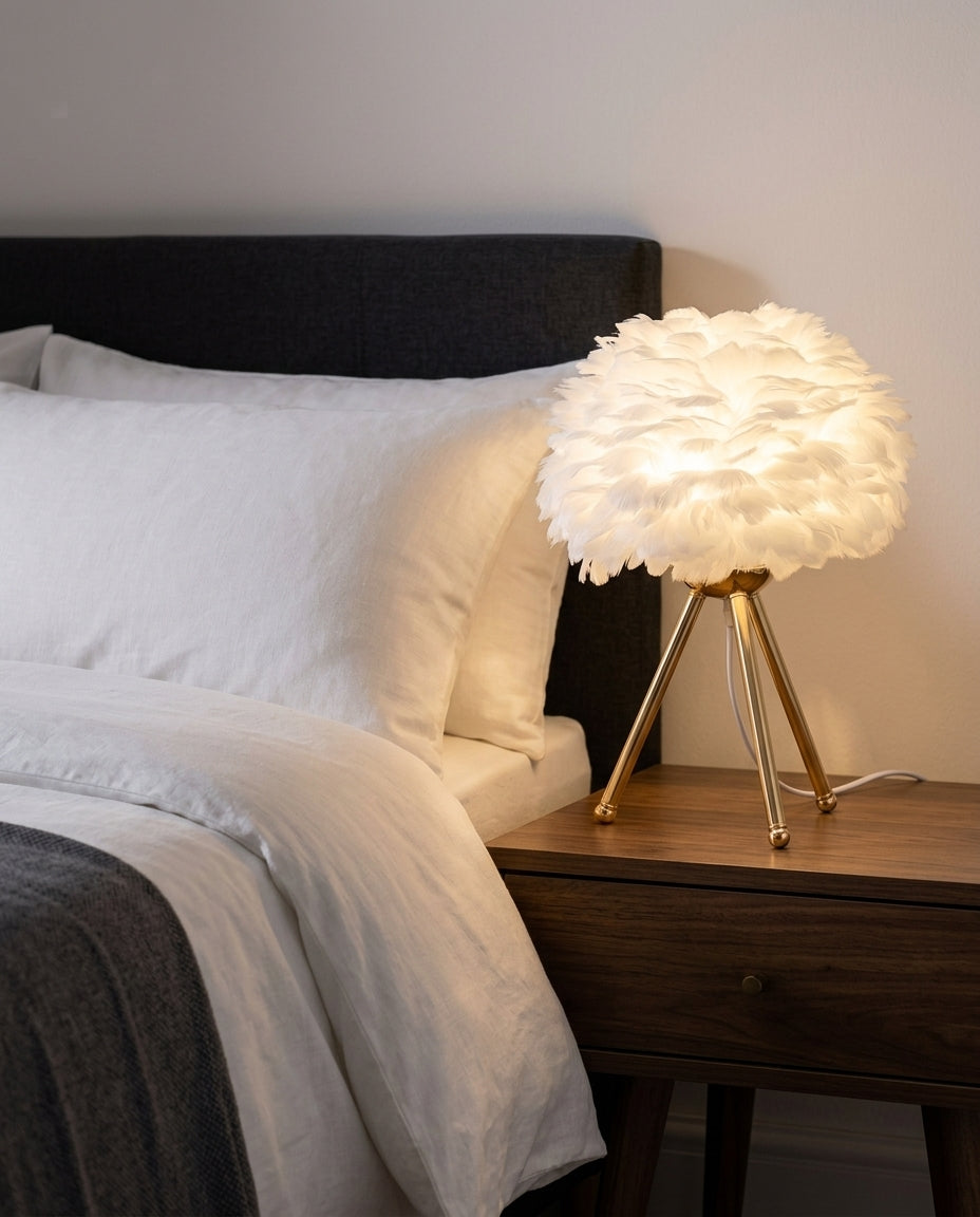 Feather Table Lamp | Plume – Tripod Desk Light