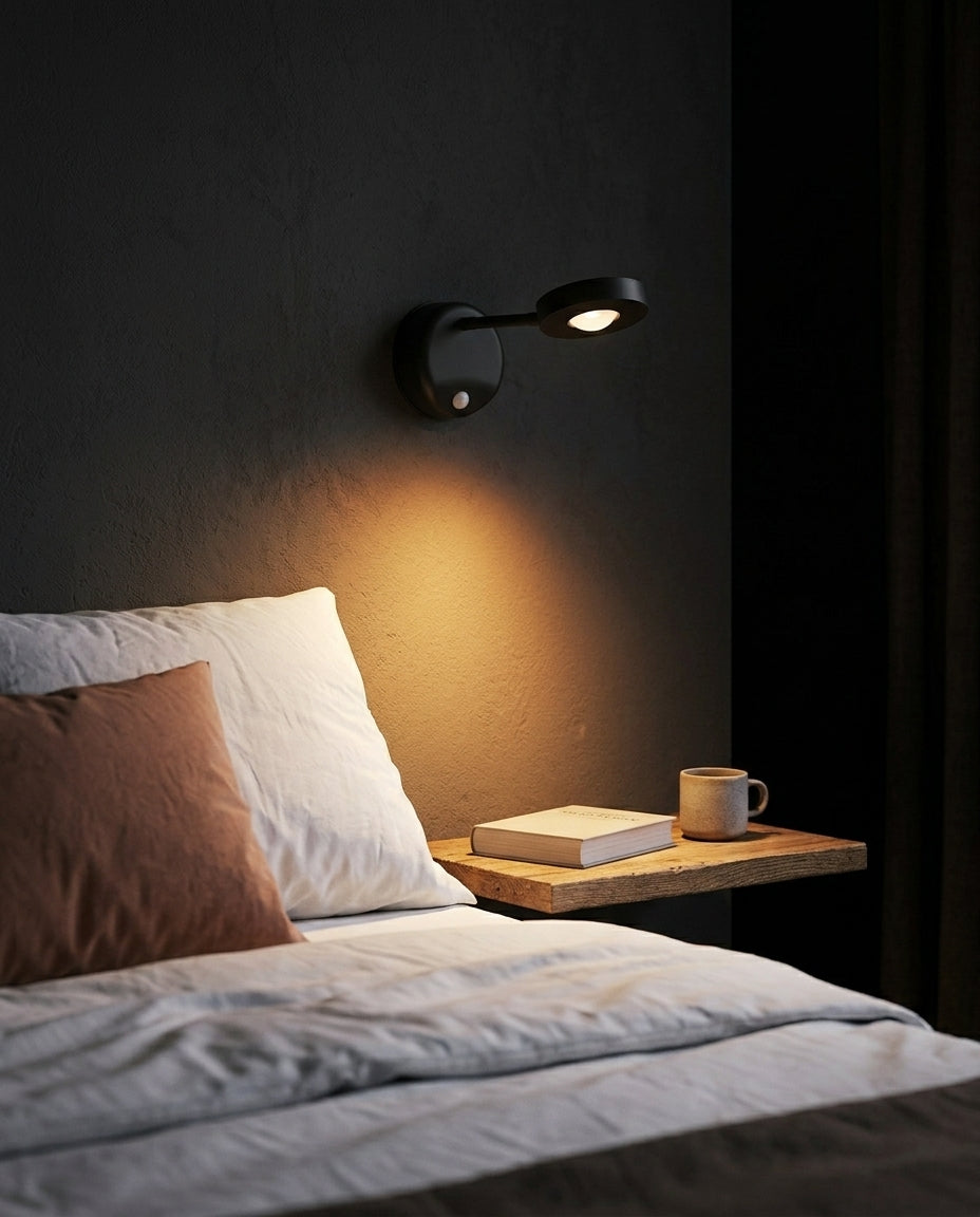 Wireless LED Spotlight with Motion Sensor | LumaSwivel 360