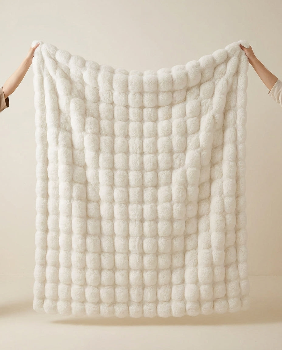 Faux Fur Throw Blanket – Luxury Snuggle Wrap