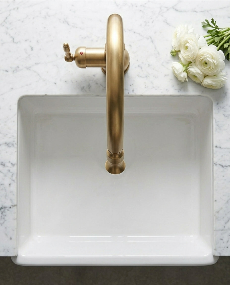 Antique Brass & Matte Black Kitchen Tap | Swivel Spout