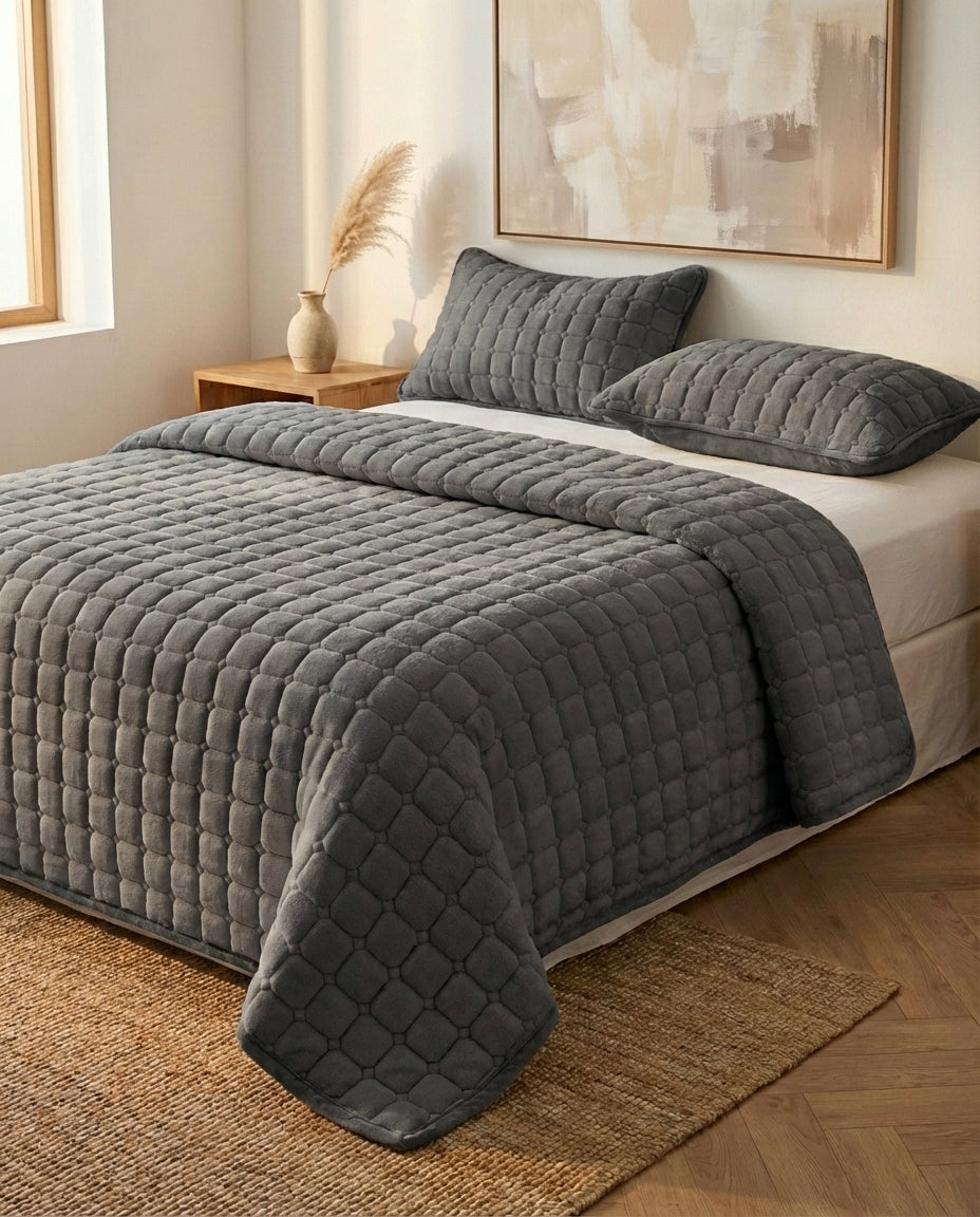 Quilted Fleece Bedspread | Soft Textured Throw Blanket