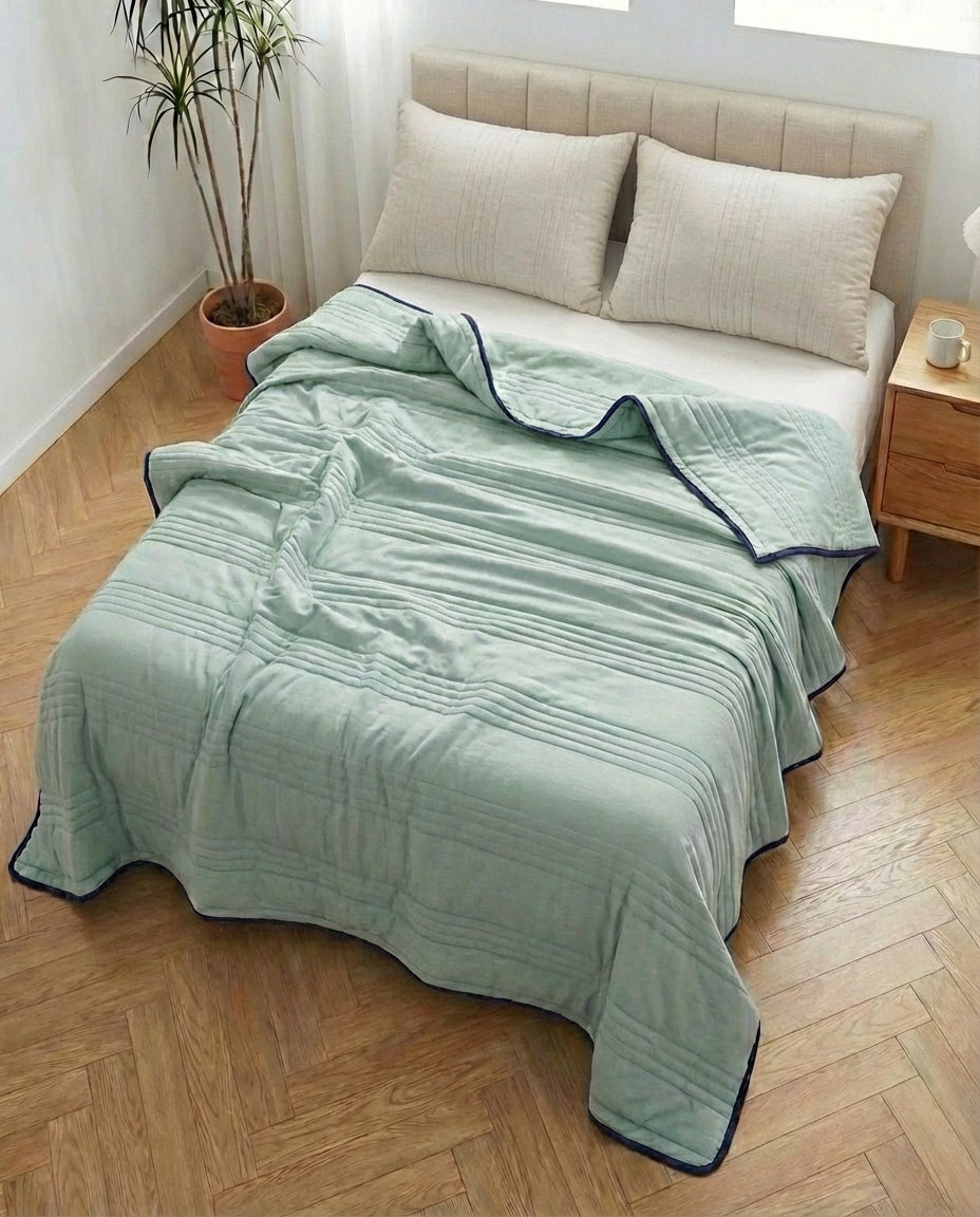 Summer Cooling Quilt | Breathable Bamboo Cotton Blanket