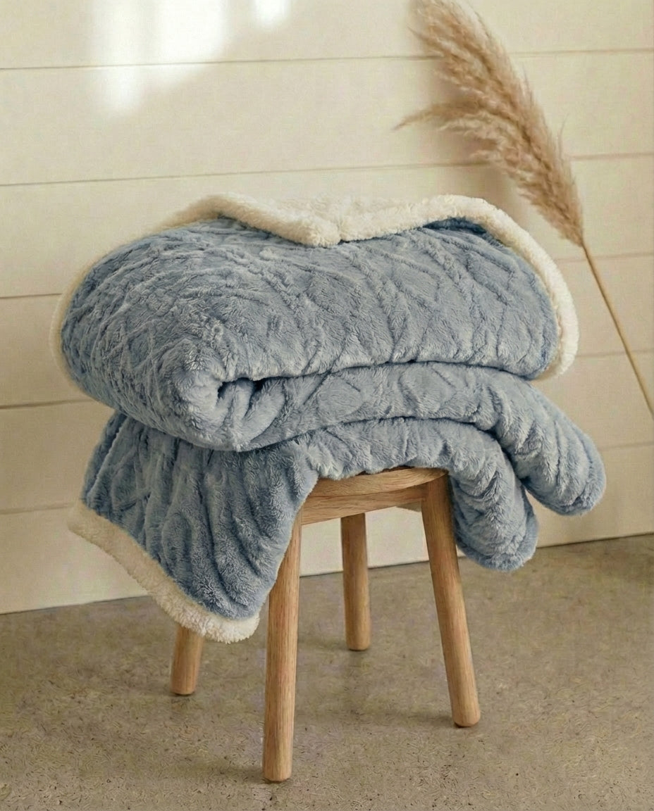 Winter Fleece Blanket – Luxury Plush Throw | 5 Sizes