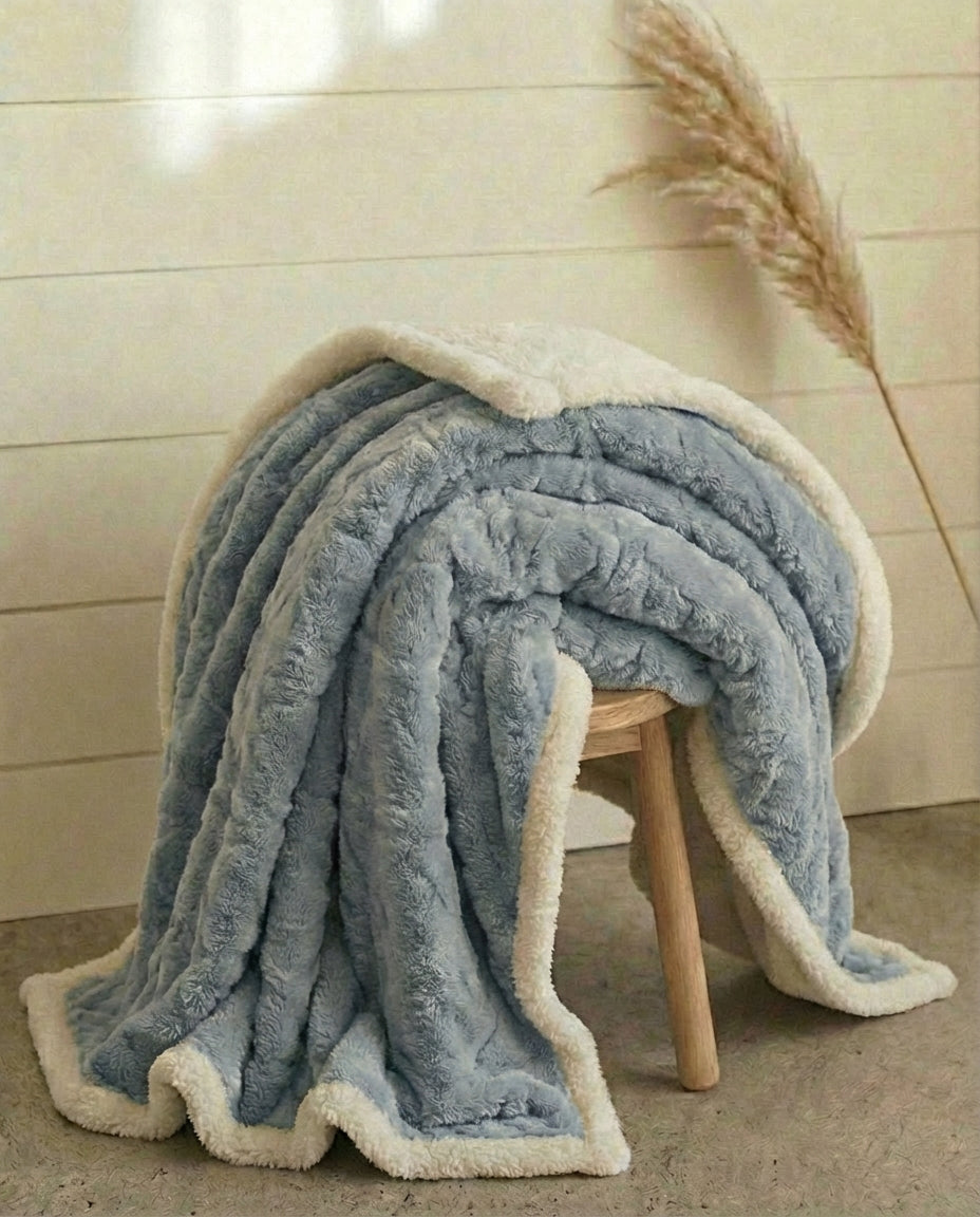 Winter Fleece Blanket – Luxury Plush Throw | 5 Sizes