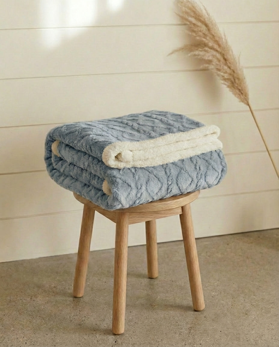 Winter Fleece Blanket – Luxury Plush Throw | 5 Sizes